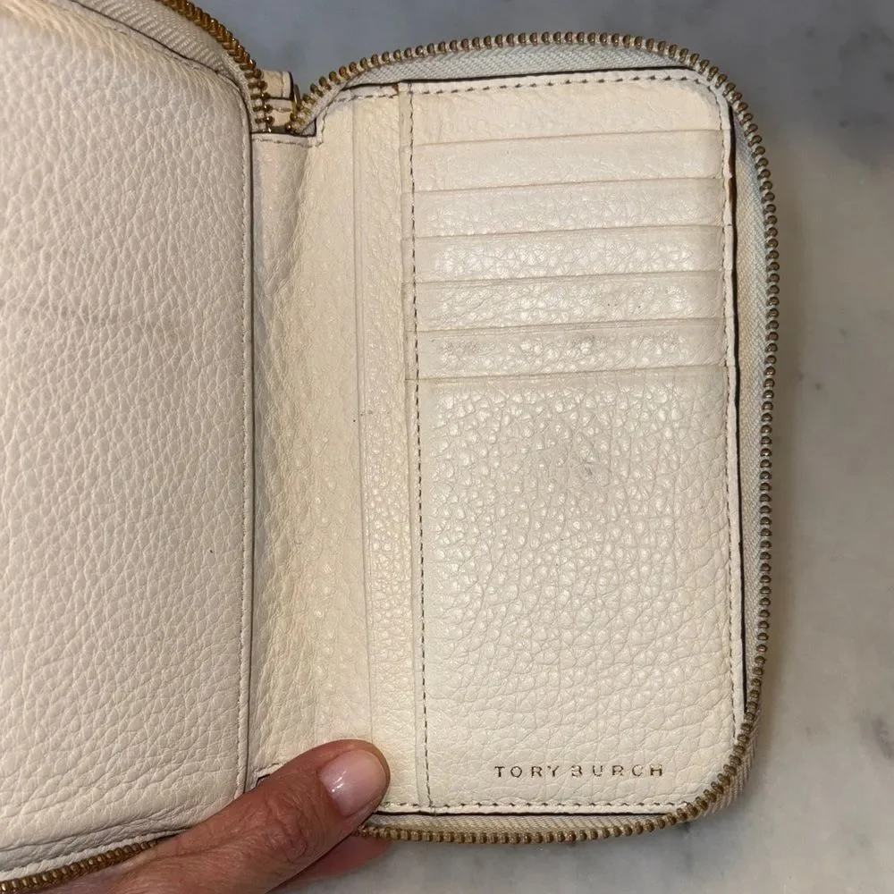 Tory Burch Wallet Leather Full Zip Logo Pebbled Embossed Continental Wallet